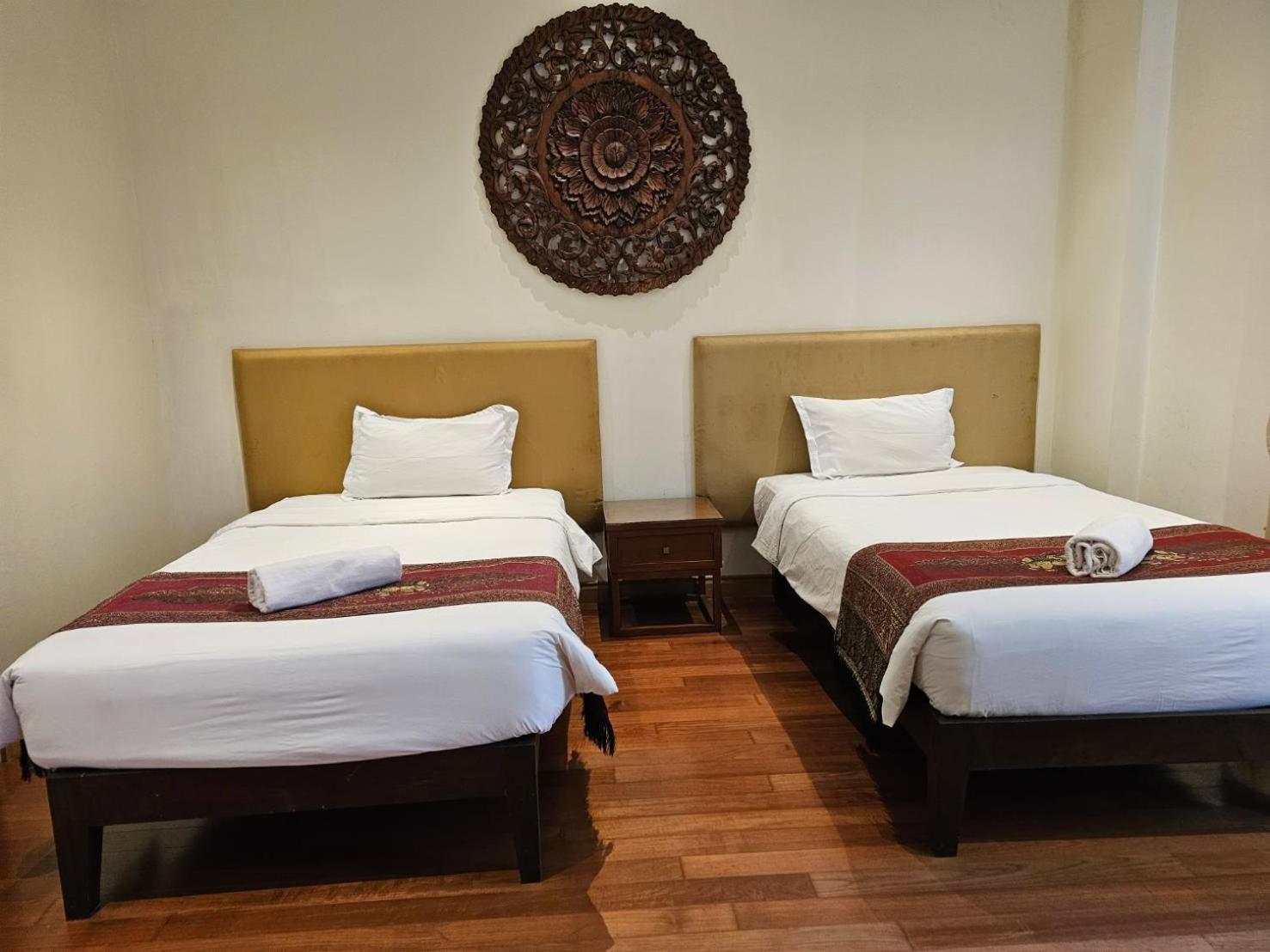 Hua Hin Blue Lagoon * Petchaburi